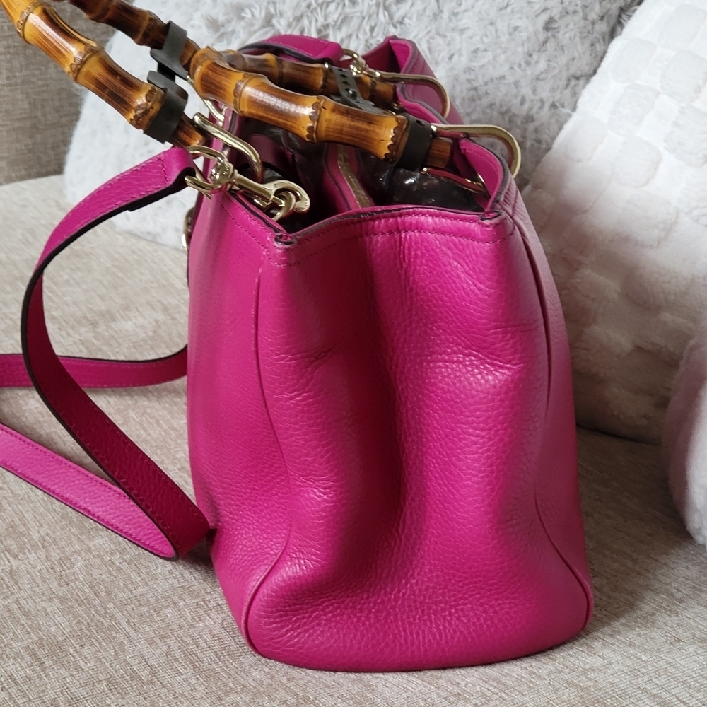 GUCCI Pebbled Calfskin M Bamboo Tote Bright Bougainvillea..Authentic!! Like New. - Picture 2 of 16